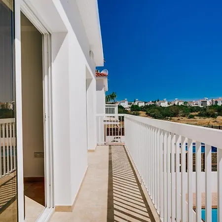 Villa Alexis *